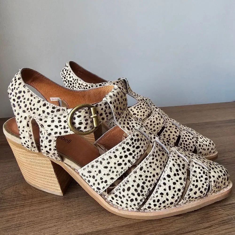 NEVER WORN JEFFREY CAMPBELL GENUINE LEATHER /βFUR ANIMAL PRINT STACKED HEELS 8